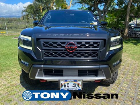 Used 2023 Nissan Frontier PRO-4X w/ Technology Package AWD/4WD image 2