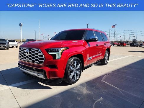 Used 2024 Toyota Sequoia Capstone image 6