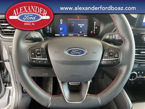 Used 2024 Ford Escape ST-Line image 26