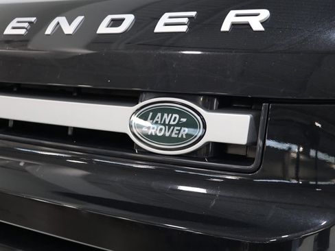 Used 2023 Land Rover Defender 90 S AWD/4WD image 21