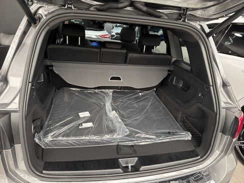 Used 2026 Mercedes-Benz GLB 250 4MATIC image 23