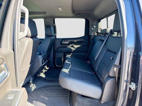 Used 2022 Chevrolet Silverado 1500 LTZ w/ LTZ Premium Package image 21