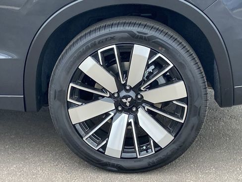 New 2026 Mitsubishi Outlander SEL AWD/4WD image 30