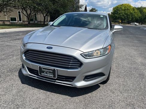 Used 2013 Ford Fusion SE FWD image 24