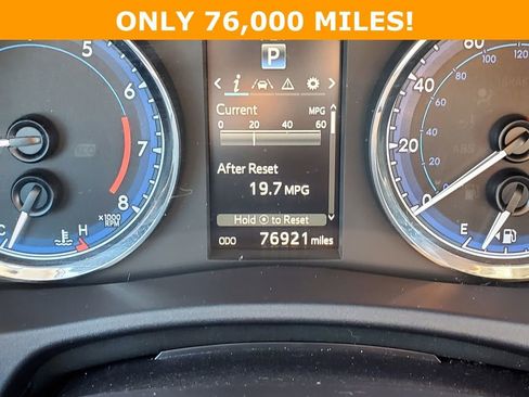 Used 2017 Toyota Corolla L image 21