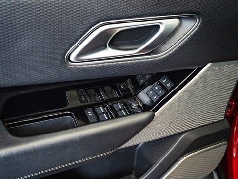 Used 2021 Land Rover Range Rover Velar R-Dynamic S image 26