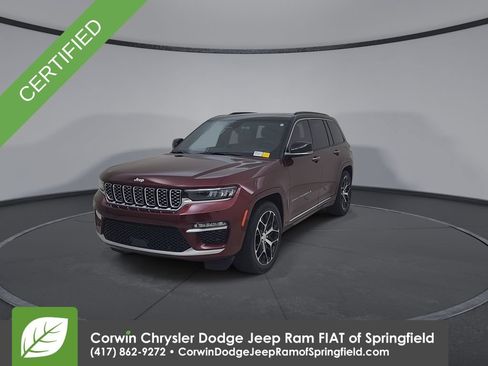 Certified 2025 Jeep Grand Cherokee Summit AWD/4WD image 6