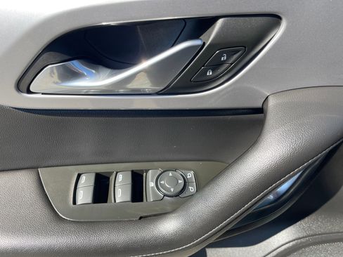 Used 2022 Chevrolet Blazer LT w/ Midnight/Sport Edition image 9