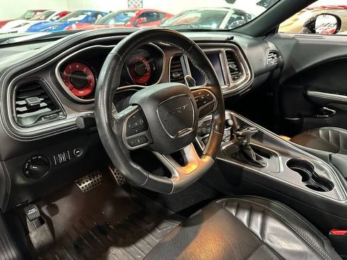 Used 2020 Dodge Challenger SRT Hellcat Redeye RWD image 32