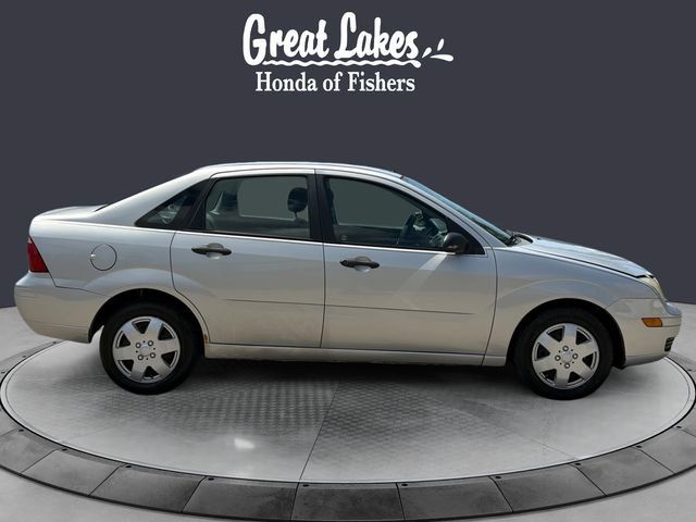 Used 2006 Ford Focus ZX4 Sedan FWD image 6