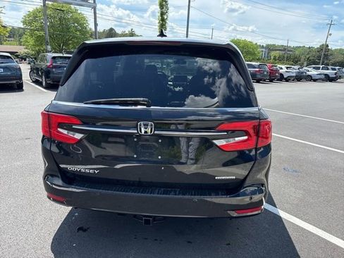 Used 2022 Honda Odyssey Touring image 7
