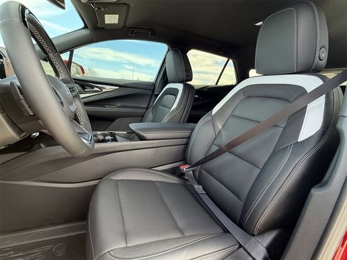 New 2026 Chevrolet Blazer EV LT w/ Super Cruise Package image 21