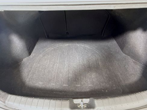 Used 2018 Hyundai Elantra SEL image 34