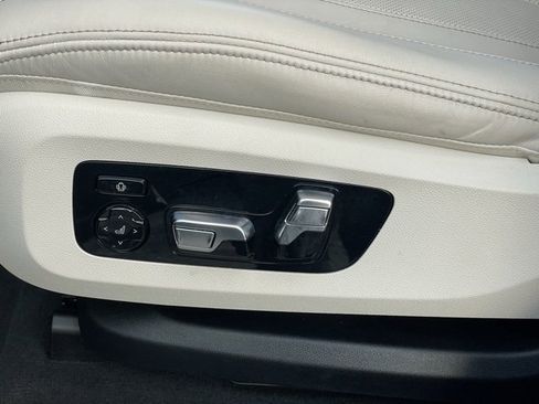 Certified 2023 BMW X5 M50i w/ Executive Package image 14