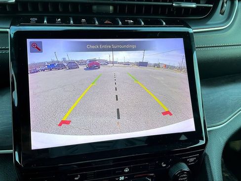 Used 2024 Jeep Grand Cherokee Limited 4xe image 23