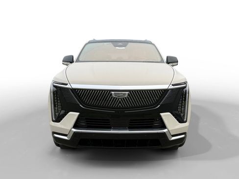 New 2026 Cadillac Escalade IQL Luxury image 8