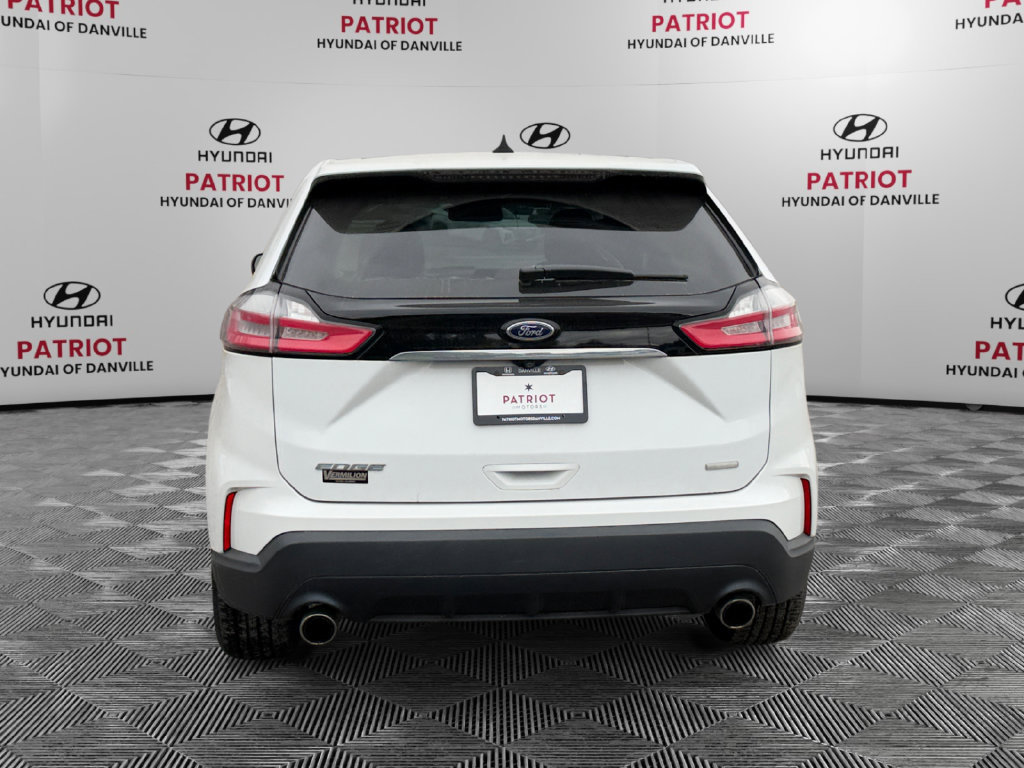 Used 2019 Ford Edge SE FWD image 4