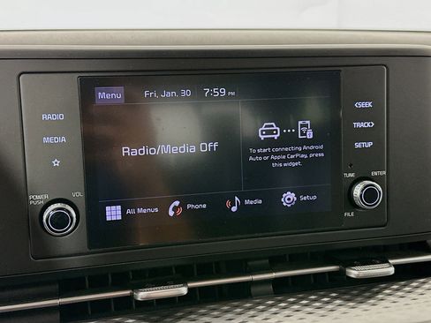 Used 2024 Kia Carnival LX image 21