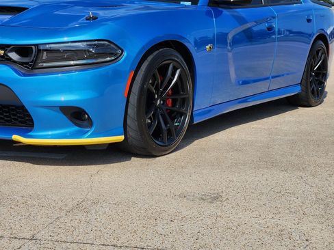 Used 2023 Dodge Charger Scat Pack w/ Plus Group RWD image 12