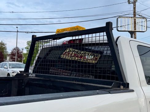 Used 2017 RAM 3500 Tradesman image 27