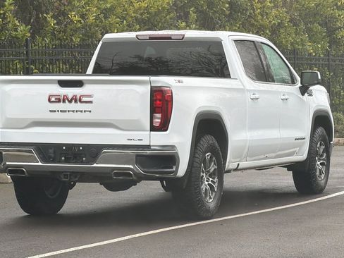 Used 2021 GMC Sierra 1500 SLE image 4