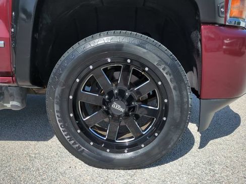 Used 2016 Chevrolet Silverado 2500 High Country w/ Duramax Plus Package AWD/4WD image 11