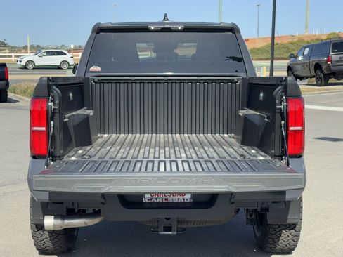 New 2025 Toyota Tacoma SR5 image 9
