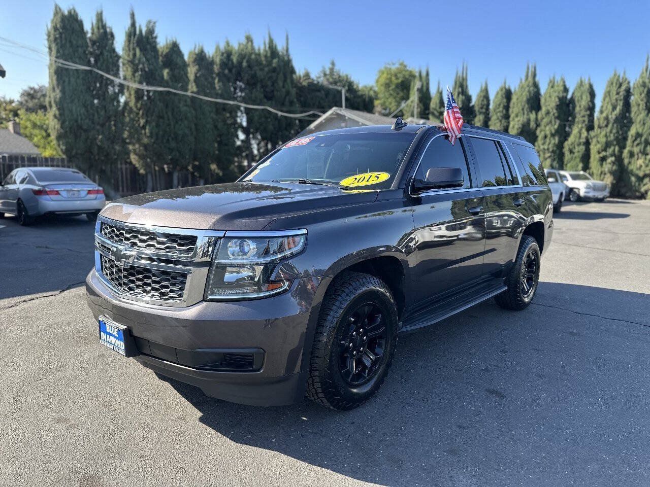 Used 2015 Chevrolet Tahoe LT RWD image 3