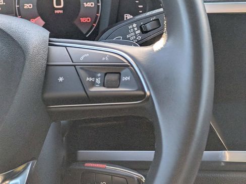 Used 2022 Audi Q3 2.0T Premium image 16