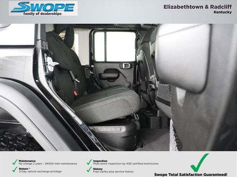 Used 2024 Jeep Wrangler Unlimited Rubicon 4xe image 9