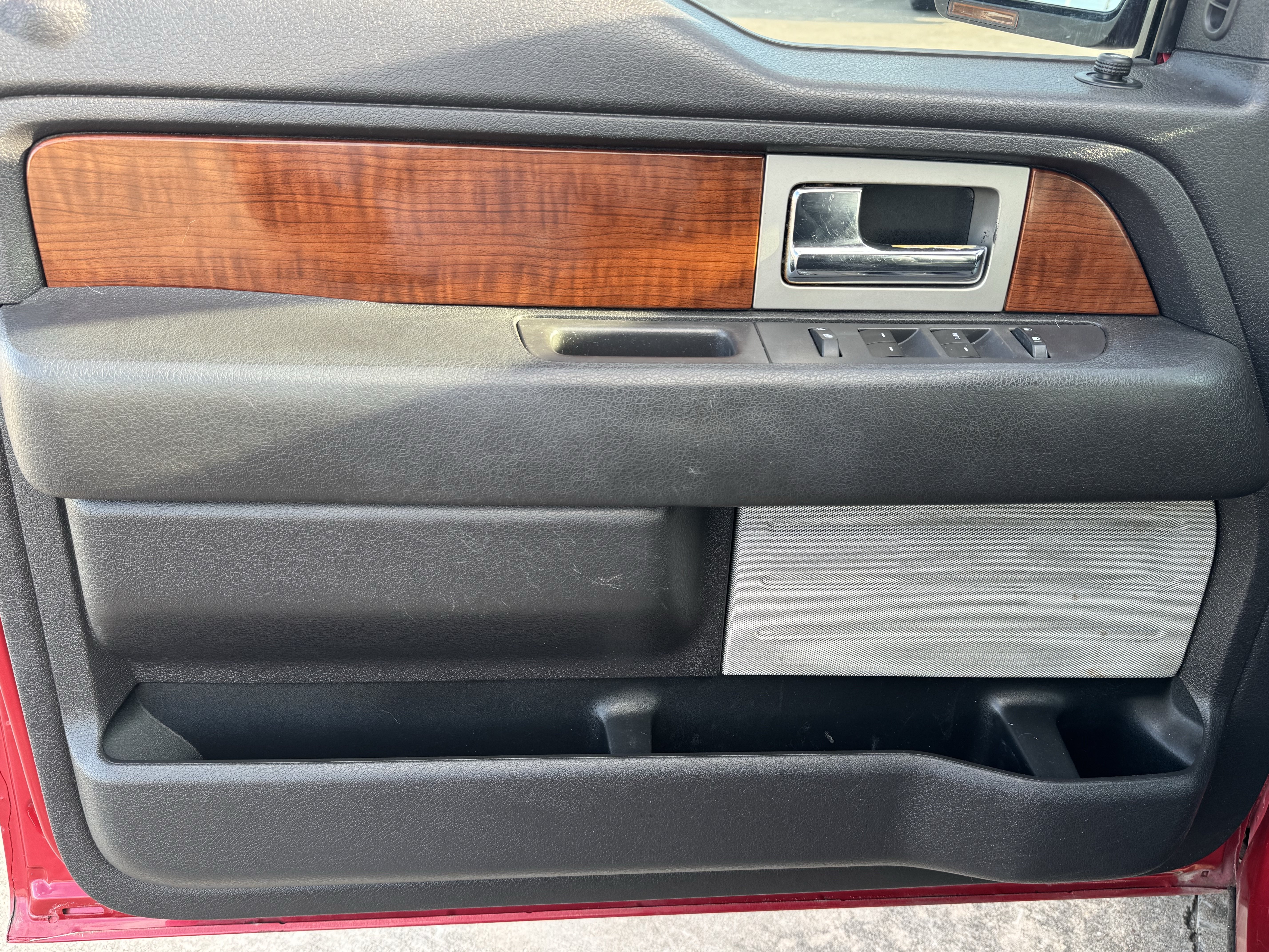 Used 2010 Ford F150 XL RWD image 16