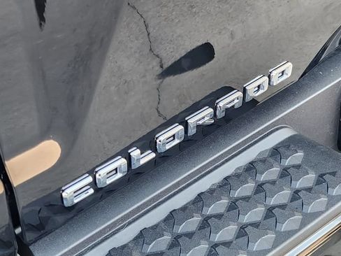 Used 2026 Chevrolet Colorado ZR2 AWD/4WD image 10