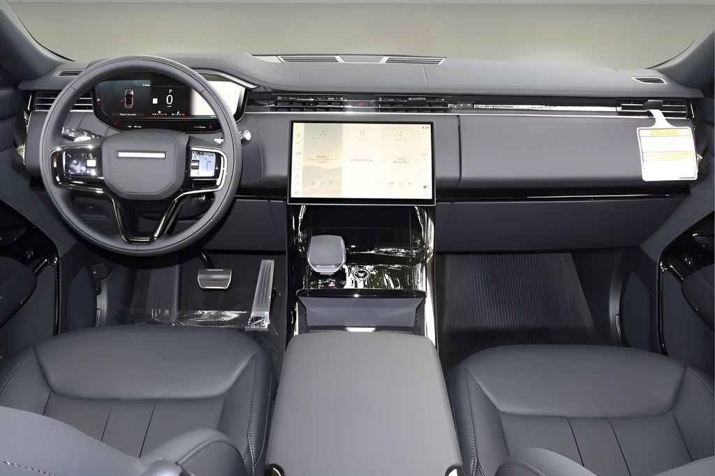New 2026 Land Rover Range Rover Sport Dynamic SE AWD/4WD image 13