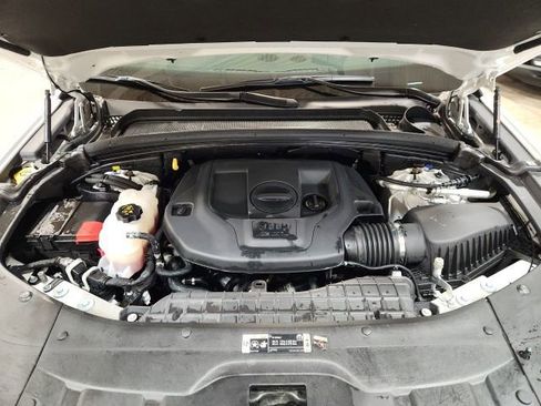 Used 2023 Jeep Grand Cherokee Overland w/ Luxury Tech Group IV image 13