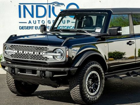 Used 2023 Ford Bronco Badlands AWD/4WD image 2