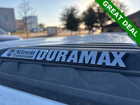 Used 2024 Chevrolet Silverado 2500 High Country w/ Technology Package image 10