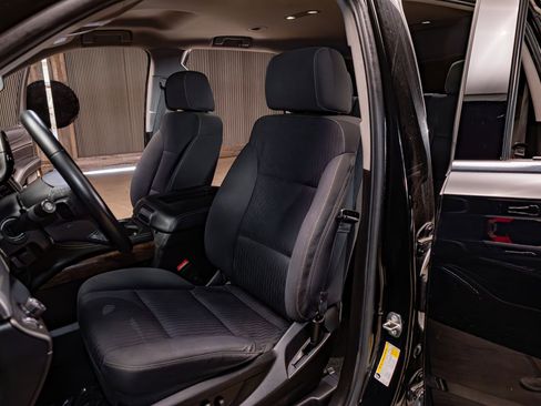 Used 2018 Chevrolet Tahoe LS RWD image 19