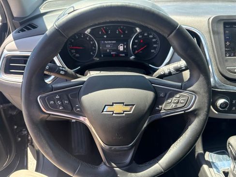Used 2023 Chevrolet Equinox LT w/ Driver Convenience Package FWD image 13