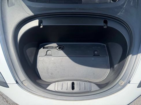Used 2020 Tesla Model 3 Standard Range Plus RWD image 6