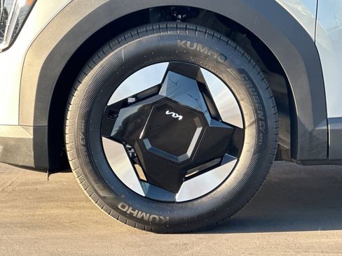 New 2026 Kia EV9 Light image 27