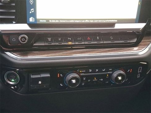 Certified 2025 Chevrolet Silverado 2500 LT w/ Trail Boss Package image 18