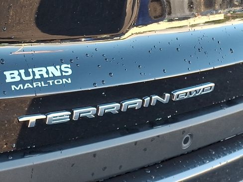 Certified 2025 GMC Terrain Elevation AWD/4WD image 28