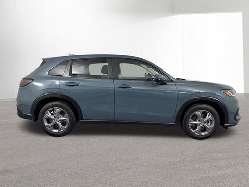 Certified 2026 Honda HR-V LX image 36
