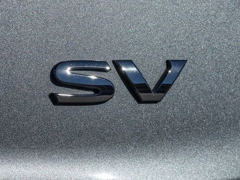 Used 2023 Nissan Rogue SV image 6