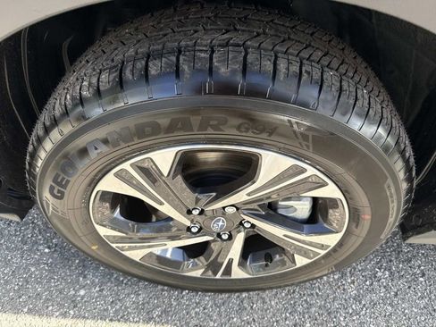 New 2026 Subaru Crosstrek 2.0i Premium image 10