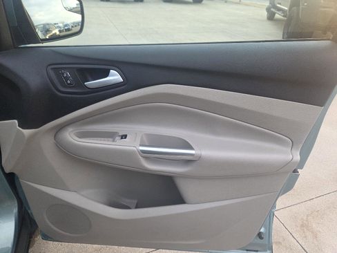 Used 2013 Ford Escape SE image 44