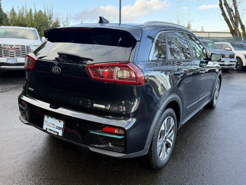 Used 2019 Kia Niro EX Premium w/ Cold Weather Package 1.0 image 18