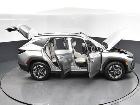 Used 2025 Hyundai Tucson SEL image 19