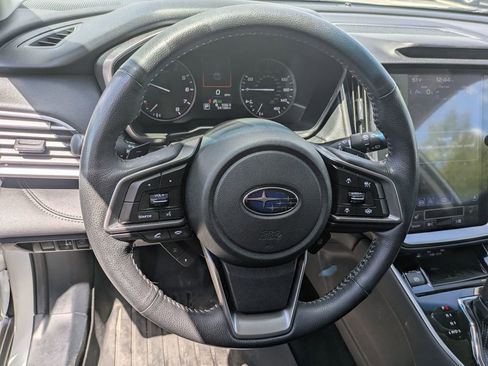Used 2022 Subaru Outback Limited XT AWD/4WD image 18