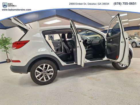 Used 2016 Kia Sportage LX FWD image 16